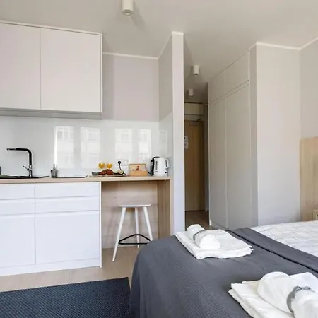 For 4 Near Market Square - Kuznicza 24 Apartment *